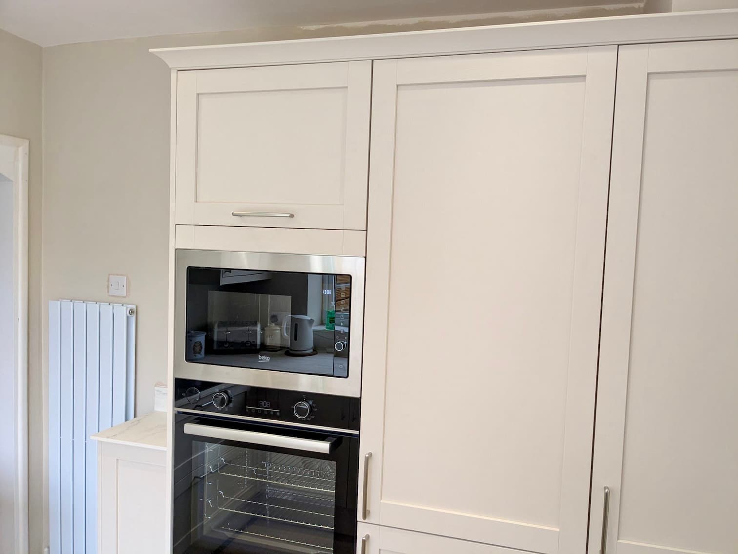 Kitchen Duston - Modern kitchen renovation in Duston, featuring smart appliances and durable work surfaces. in Duston